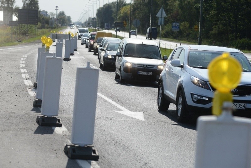 Ogromne korki przed wiaduktem na Franowie