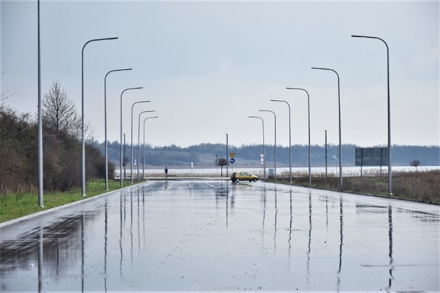 Parking przy ulicy Żeglarskiej nad Jeziorem Tarnobrzeskim