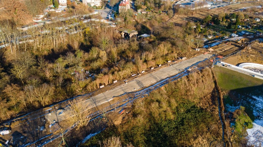 Trwa budowa drogi dojazdowej do aquaparku. Ulica Bożeny w przebudowie