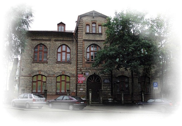 Dotychczasowa siedziba Zespołu Szkół nr 16 w Białymstoku przy ulicy Lipowej.