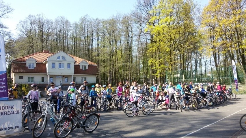 X Mikołowski rodzinny rajd rowerowy. Uczestnicy już wyruszyli [ZDJĘCIA]