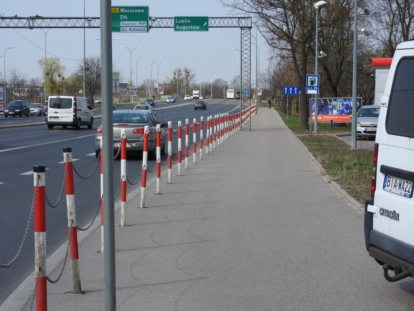 Wiadukt Dąbrowskiego: Jeden chodnik nie dla rowerów. Miasto zastanowi się nad postawieniem znaku [ZDJĘCIA, WIDEO]