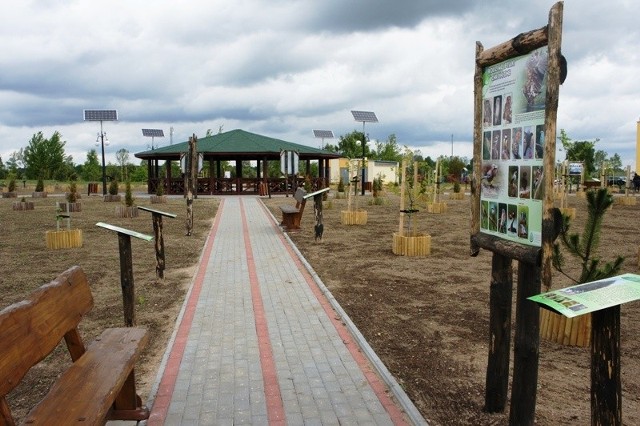 Centrum Edukacji Ekologicznej w Białym Borze zostało oddane do użytku jesienią 2010 roku.