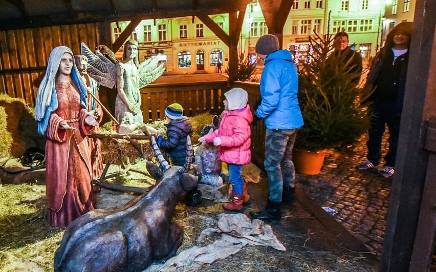 Bożonarodzeniowa szopkę wykonali uczniowie bydgoskiego...