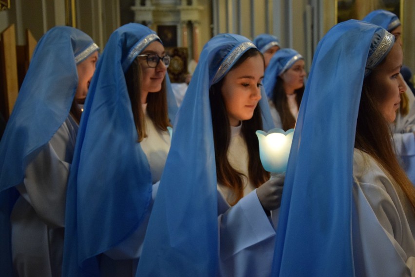 Gorlice. Z troską pielęgnują tradycję Maryjek. To jedyna taka w kraju - ich historia sięga XVIII wieku, gdy dżuma zbierała śmiertelne żniwo