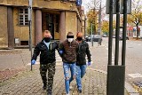 Napad na kobietę w Gliwicach. Mężczyzna groził jej śrubokrętem i kazał wypłacić pieniądze z bankomatu