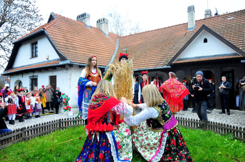 W Bronowicach od 121 lat świętują wesele Rydla i Mikołajczykówny. Tak było w tym roku