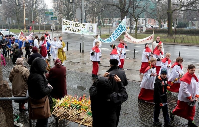 Niedziela Palmowa. Procesja w Szczecinie [zdjęcia]