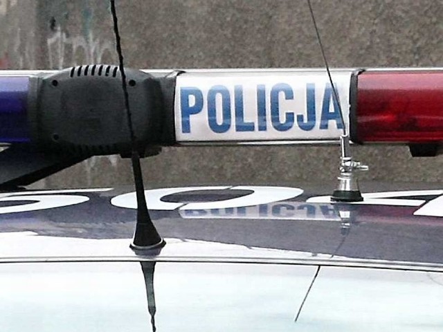 Wypadek w Toruniu. Auto potrąciło 56-letnią kobietę