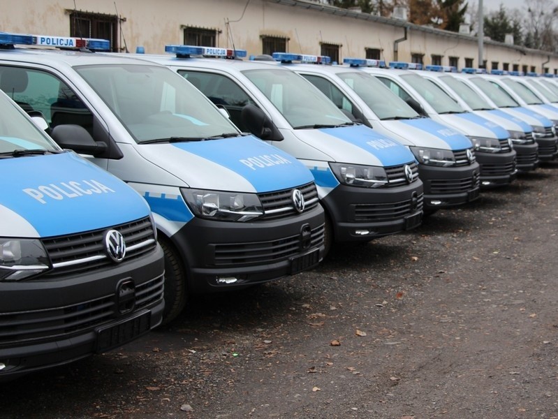 Policja zakupiła 100 Volkswagenów T6.