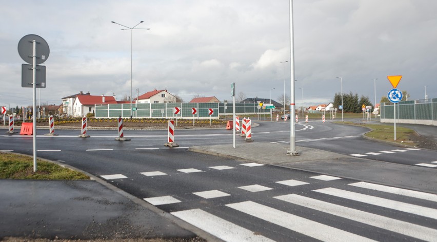 Przebudowa drogi łączącej ulicę Lubelską w Rzeszowie z Jasionką już prawie na ukończeniu [ZDJĘCIA]