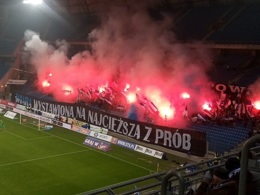 Podczas meczu Lech Poznań - Wisła Płock (2:1) atmosfera na...