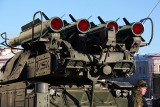 Rosja gromadzi wojsko tuż przy granicy z Polską. Broń pancerna, artyleria i transportery z ciężkim sprzętem