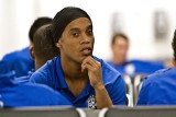 Ronaldinho będzie jak Rivaldo? Klub z Angoli chce brazylijską gwiazdę (WIDEO)