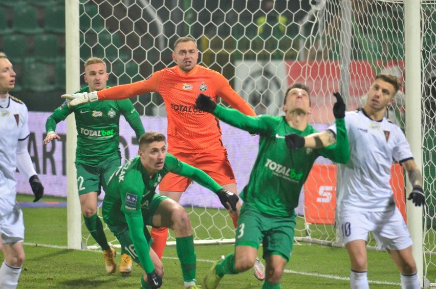 Piłkarze Warty chcą we Wrocławiu przerwać złą serię