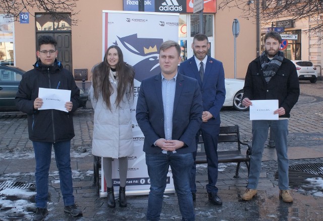 Przedstawiciele Klubów Konfederacji Powiatu Inowrocławskiego deklarują bezpłatną pomoc prawną dla przedsiębiorców, którzy mimo lockdownu wznowią działaność gospodarczą