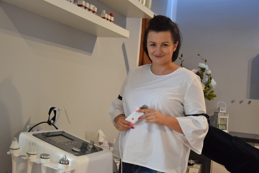 Anna Brzezińska, właścicielka salonu Beauty Room w Końskich, laureata akcji Mistrzowie Urody 2017: - Kocham swoją pracę!