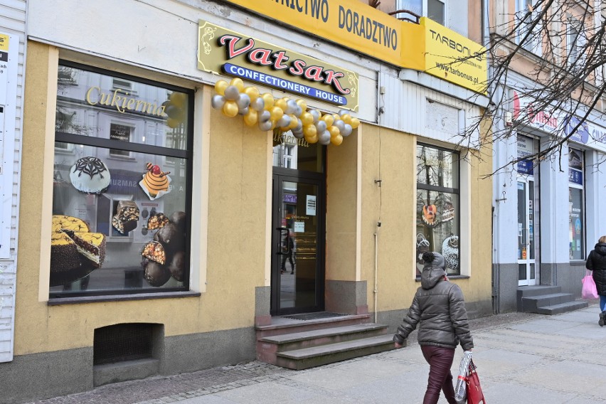 Wielka ekspansja ukraińskiej sieci cukierni w Kielcach! Od razu otwarto aż cztery Vatsak Confectionery House! [ZDJĘCIA, WIDEO]