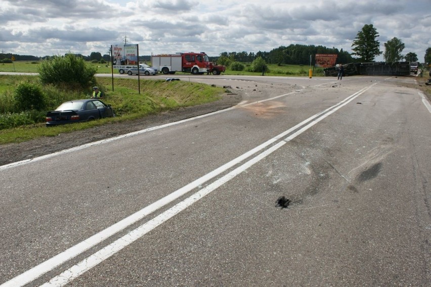 Ze wstępnych ustaleń policji wynika, że kierujący bmw...