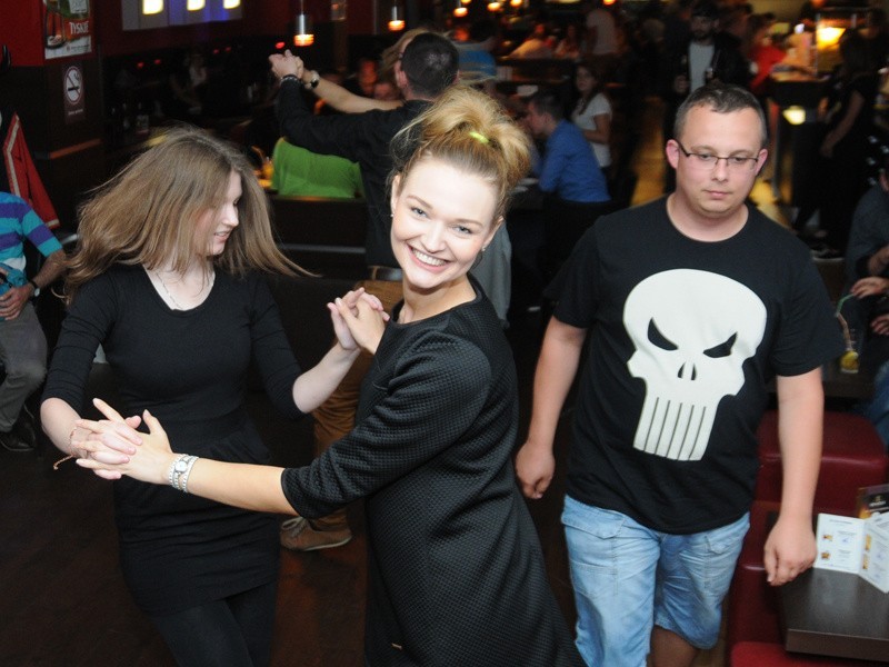 Tak w czwartek bawili się uczestnicy karaoke w MK Bowling....