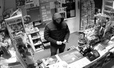 Napad na sklep w Barszczewie koło Białegostoku. Złodziej poszukiwany (wideo)