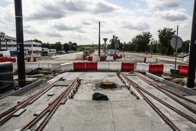 Pierwsze większe zmiany w ruchu związane z budową mostów planowane są przy ul. Fordońskiej pod koniec czerwca.