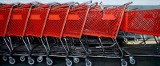 Coraz mniej Polaków spędza niedzielę w sklepach