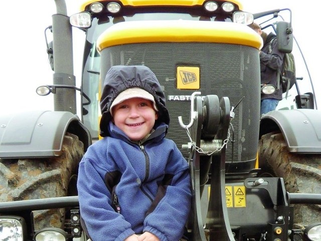 Sześcioletni Karol Jacek z Bydgoszczy też lubi ciągniki i maszyny rolnicze. Szczególnie te duże i nowe