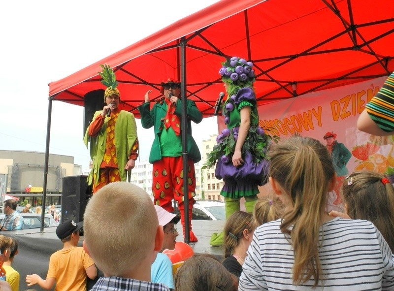 Festyn dla dzieci na ul. Nowobramkiej w Słupsku