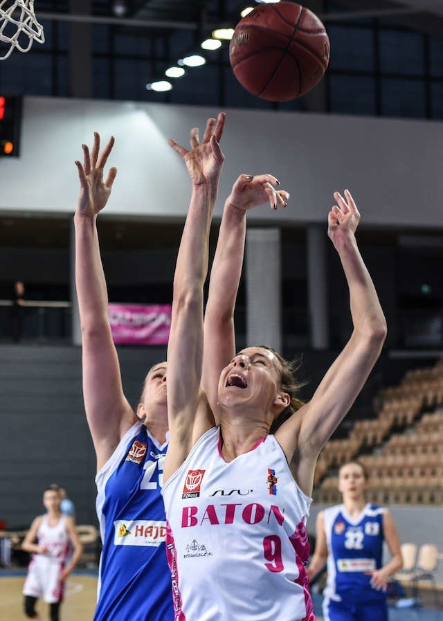 Rozgrywająca Karina Szybała poprowadziła  Basket 25 do wyjazdowej wygranej z Politechniką Gdańską