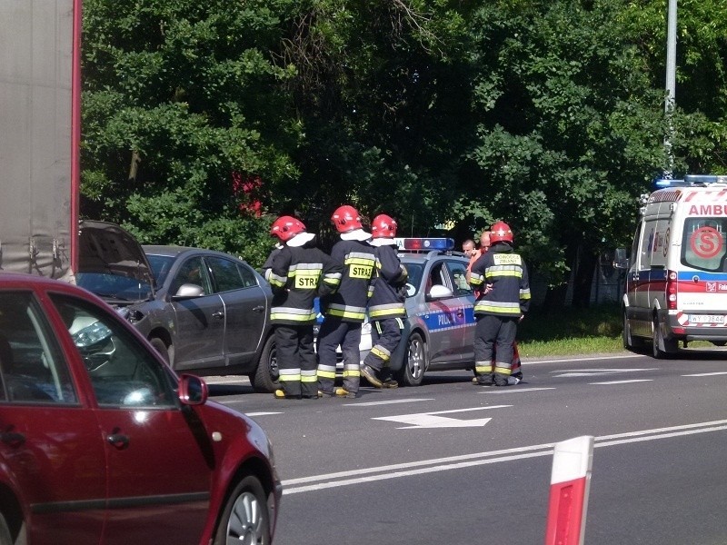 5 osób zostało rannych w wypadku w Łowiczu. Wśród...