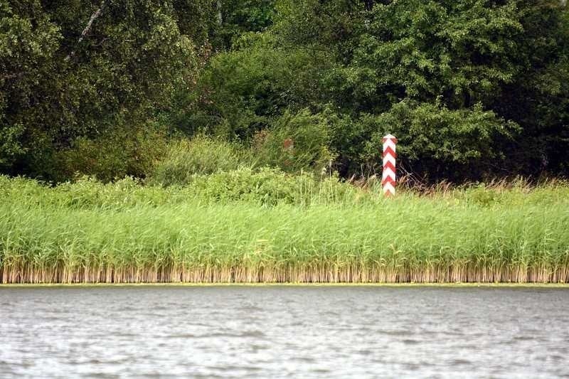 Gołdap. Kajakami nielegalnie przepłynęli granicę [ZDJĘCIA]