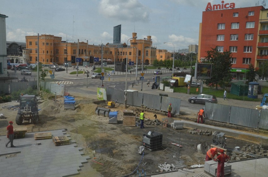 Budowa wieżowca Silver Tower Center na placu Konstytucji 3...