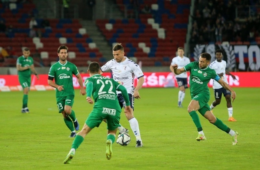 Górnik Zabrze - Radomiak Radom 0:0. Fantastyczny mecz bramkarza Filipa Majchrowicza (Zobacz zdjęcia z meczu)