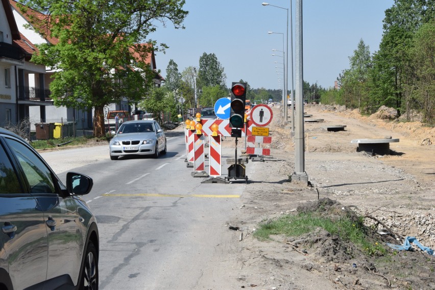 Gruntowny remont przechodzi odcinek ulicy Łopuszniańskiej o...