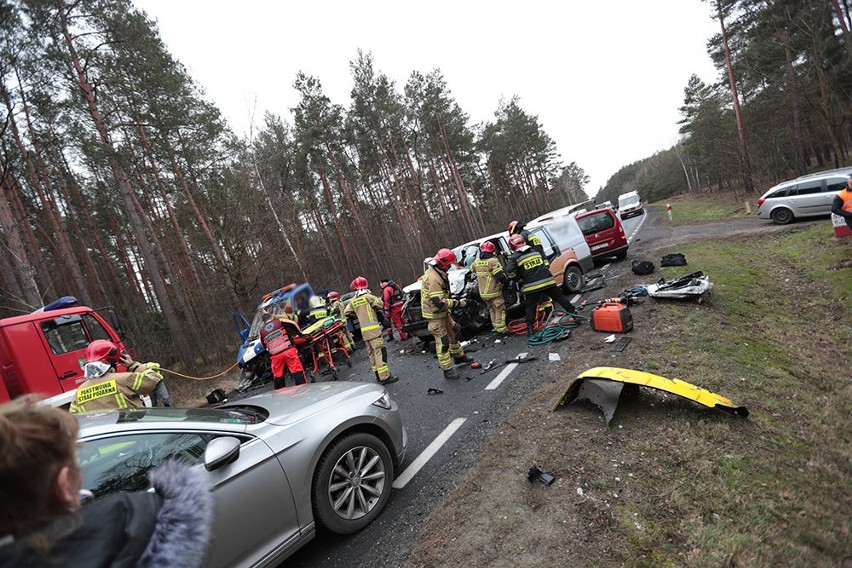 Do groźnego karambolu na drodze krajowej nr 27 doszło w...