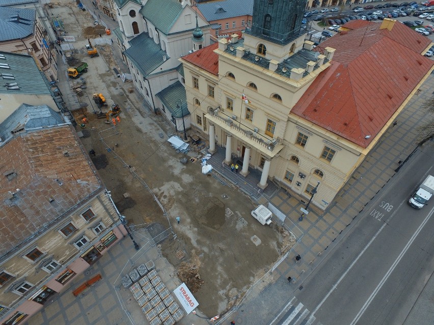 Remont deptaka w Lublinie: Jeszcze miesiąc do końca. Na razie trzeba lawirować [ZDJĘCIA Z DRONA]