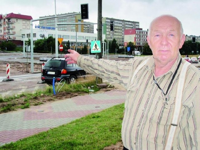 Kazimierz Łapiński, były kierowca zawodowy uważa, że nowe rozwiązanie nie sprawdzi się tak dobrze jak rondo