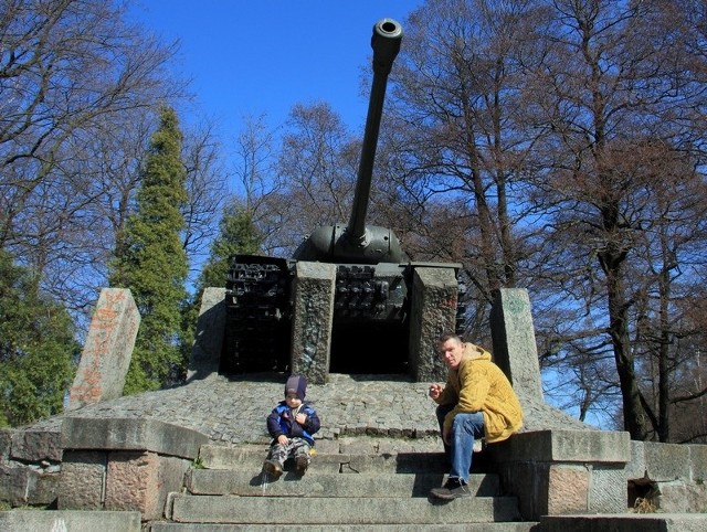 Na lęborski czołg ostrzy sobie zęby już drugie polskie muzeum militarne. Samorządowcy nie zamierzają go jednak oddać. 