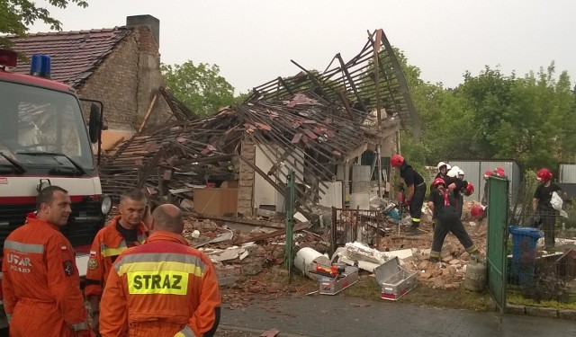 W czasie wybuchu nikogo nie było w domu. Jedna osoba została natomiast ewakuowana z sąsiedniego budynku.