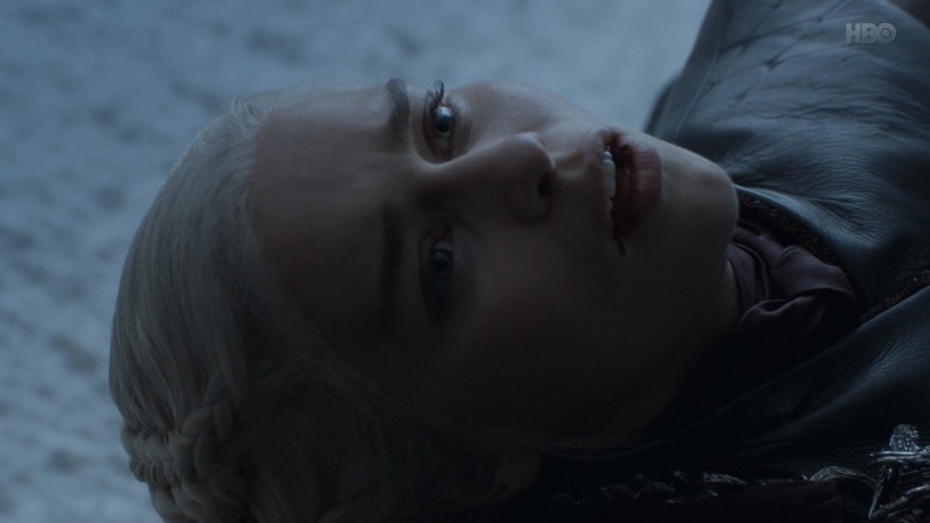 "Gra o tron". Emilia Clarke szczerze o wątku Daenerys. Padły mocne słowa: Gdzie miałaby iść do k***y nędzy?