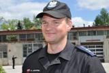 Policjant ze Słupska, asp. Michał Jaśkowski, uratował niedoszłego samobójcę [ZDJĘCIA]