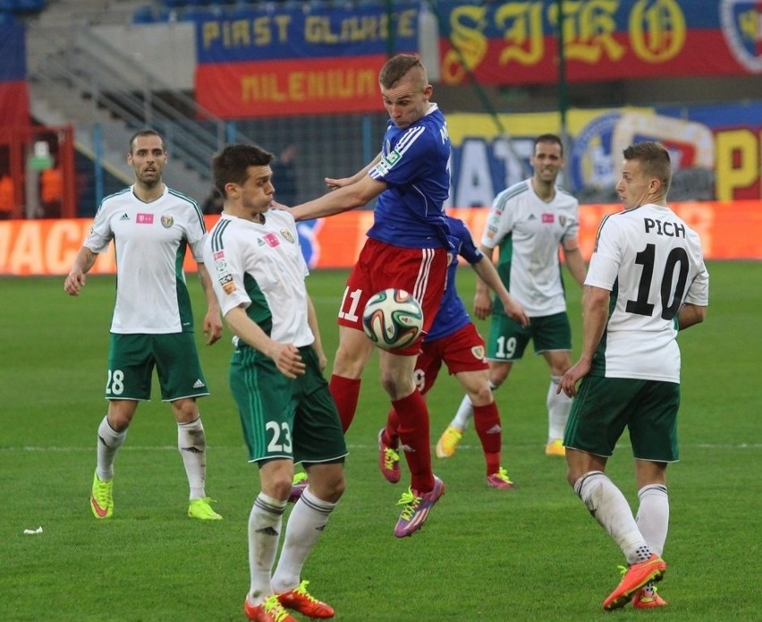 Piast Gliwice - Śląsk Wrocław 2:0! Dwa gole rezerwowego...