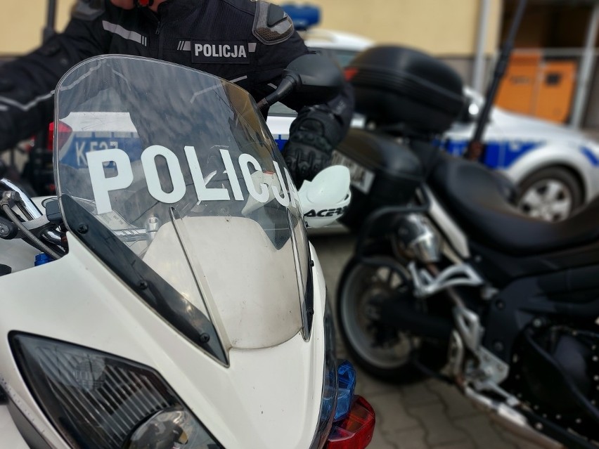 Kolbuszowscy policjanci mają nowe motocykle. Zobaczcie te maszyny [ZDJĘCIA]