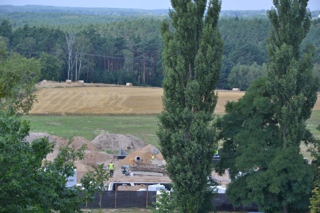 Na budowie pawilonu praca wre