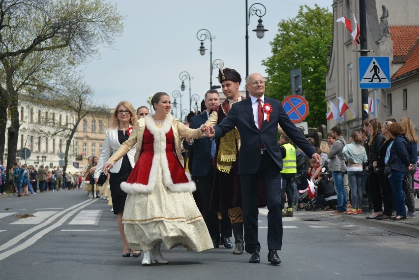 Cały Lublin zatańczył poloneza (ZDJĘCIA, WIDEO)