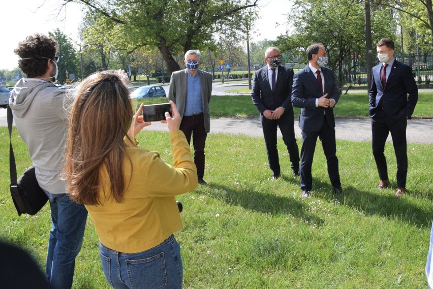 Przedstawiciele Porozumienia Jarosława Gowina zwołali pod...