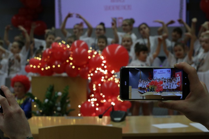 Gala przyciągnęła dziesiątki wolontariuszy z całego regionu.