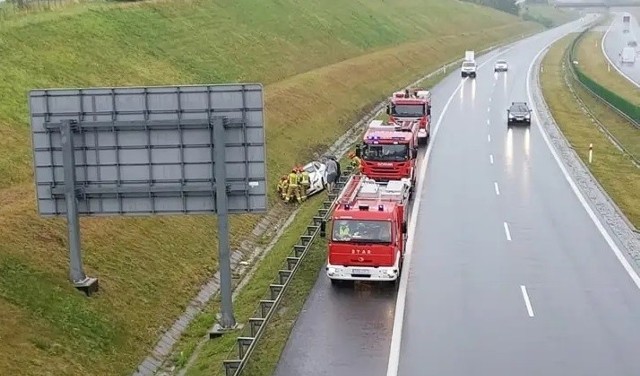Wypadek na autostradzie A1 w Świerklanach