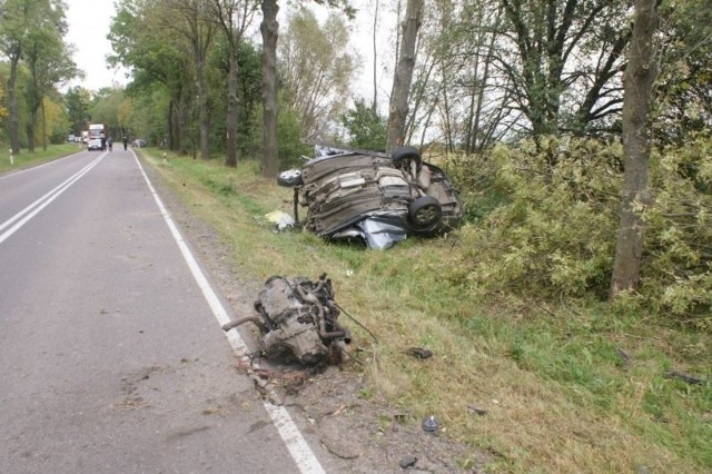 Teraz przyczyny i dokładne okoliczności tego tragicznego wypadku wyjaśniają bielscy policjanci.